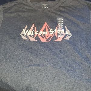 VOLCOM T SHIRT